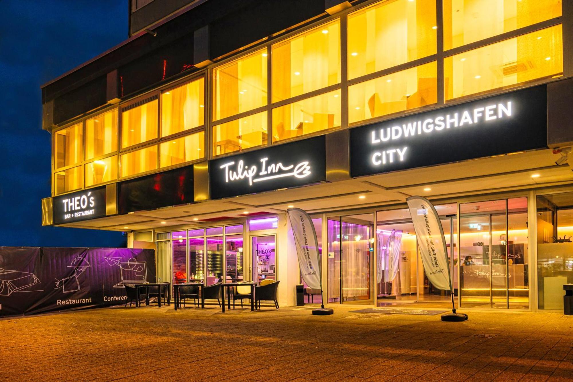 Tulip Hotel 4*
