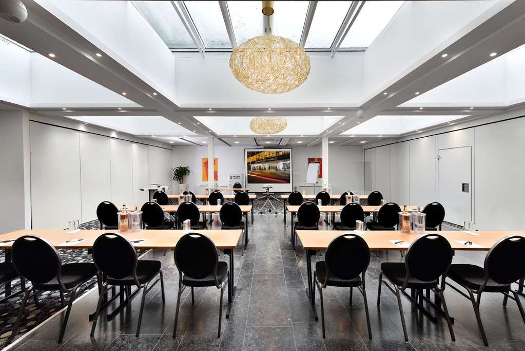 Tulip Hotel 4*